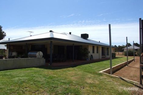 Property photo of 28 Salmon Gum Retreat Donnybrook WA 6239