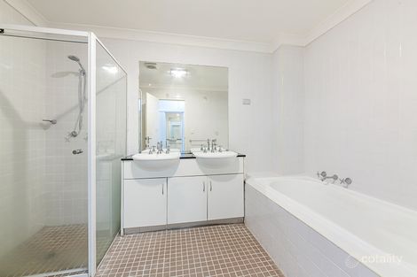 Property photo of 10/11-15 Refractory Court Holroyd NSW 2142