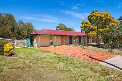 Property photo of 18 Panorama Drive Glenvale QLD 4350