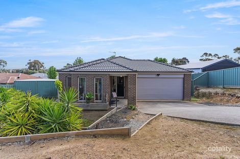 24 Bunker St, Kangaroo Flat, VIC 3555