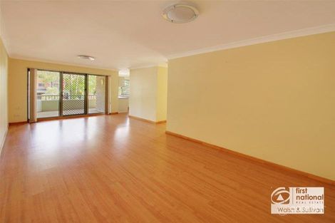 Property photo of 1/237-239 Targo Road Toongabbie NSW 2146