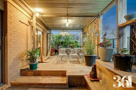 Property photo of 14 Aston Glade Derrimut VIC 3026