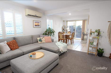 Property photo of 1/14-16 Warbler Parade Varsity Lakes QLD 4227
