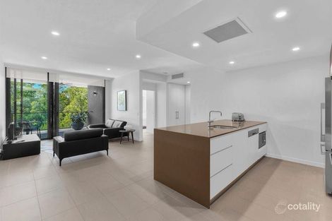 4210/18 Parkside Cct, Hamilton, QLD 4007