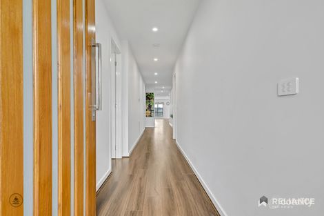 Property photo of 13 Headingley Grove Strathtulloh VIC 3338