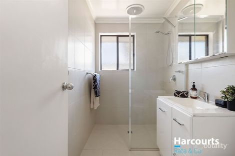 Property photo of 13 Woodlands Place Lalor VIC 3075