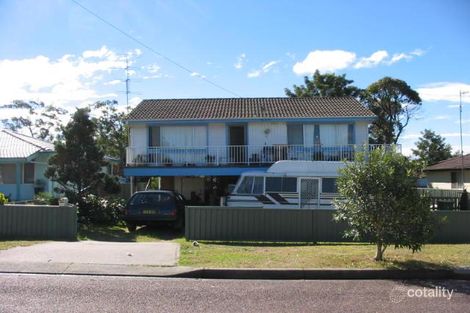 61 Manuka Pde, Gorokan, NSW 2263