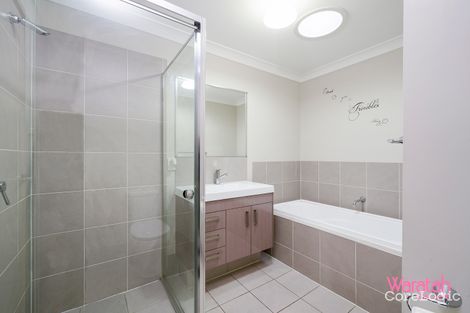 Property photo of 4 Cawley Circuit Ropes Crossing NSW 2760