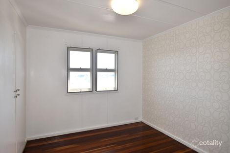 Property photo of 28 Walters Avenue West Gladstone QLD 4680