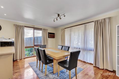 Property photo of 52 Thomas Mitchell Drive Endeavour Hills VIC 3802