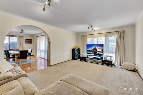 Property photo of 52 Thomas Mitchell Drive Endeavour Hills VIC 3802