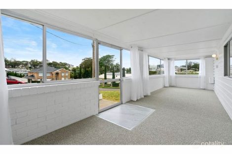 Property photo of 47 Beath Crescent Kahibah NSW 2290