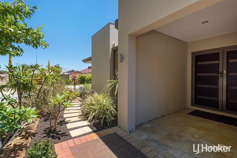 Property photo of 18 The Fairway Jandakot WA 6164