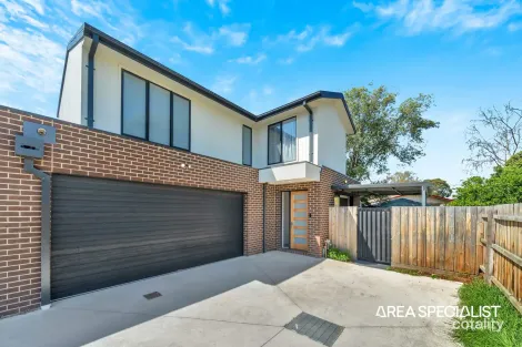 2/34 Clairmont Ave, Cranbourne, VIC 3977