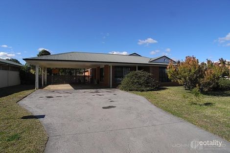 10 Wattle St, Aberdeen, NSW 2336