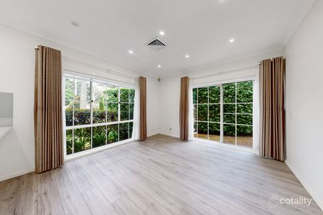 Property photo of 2 Hillcrest Drive St Ives NSW 2075