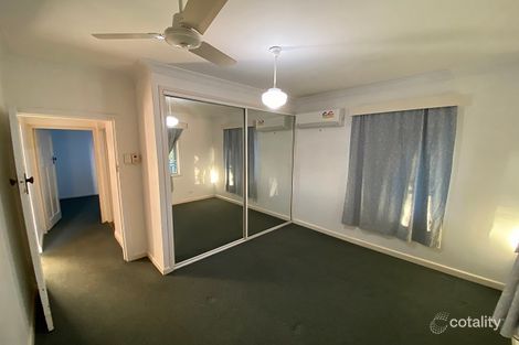 Property photo of 30 Oyster Point Esplanade Scarborough QLD 4020