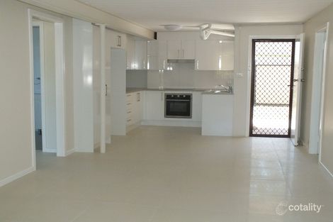 29 Adelaide Ave, Umina Beach, NSW 2257
