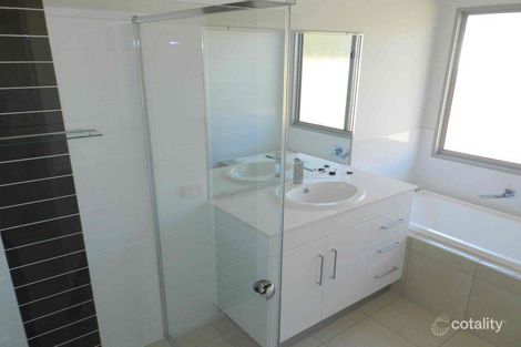 Property photo of 1/13 Sea Prince Circuit Clinton QLD 4680