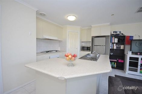 Property photo of 10 Mackellar Drive Roxburgh Park VIC 3064