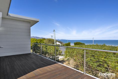 145 Swanwick Dr, Coles Bay, TAS 7215