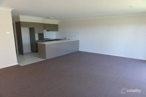 Property photo of 2/4 Deakin Close Maryland NSW 2287