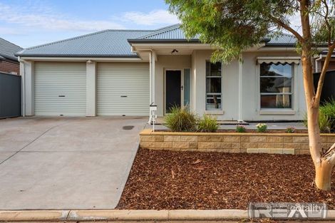Property photo of 22 Salmon Gum Crescent Blakeview SA 5114