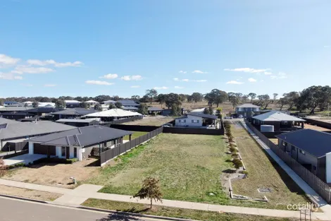 21 Bonneville Bvd, Goulburn, NSW 2580