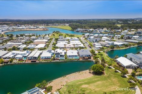 Property photo of 18 Mariner Avenue Hope Island QLD 4212