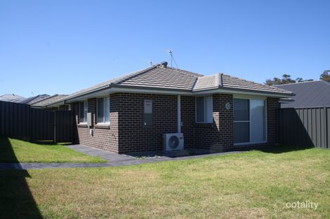 Property photo of 1B Snapdragon Crescent Hamlyn Terrace NSW 2259