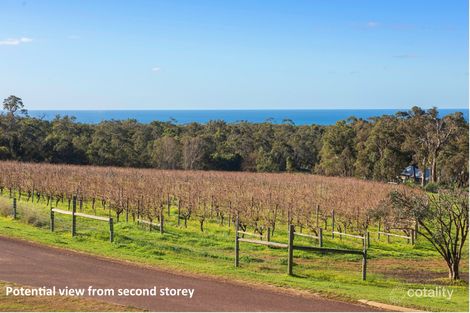 22 Vintners Dr, Quindalup, WA 6281