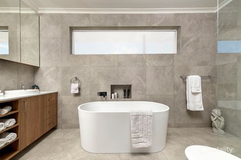 Property photo of 65 Morrie Crescent Blackburn North VIC 3130