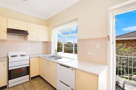 Property photo of 4 Clubb Crescent Miranda NSW 2228