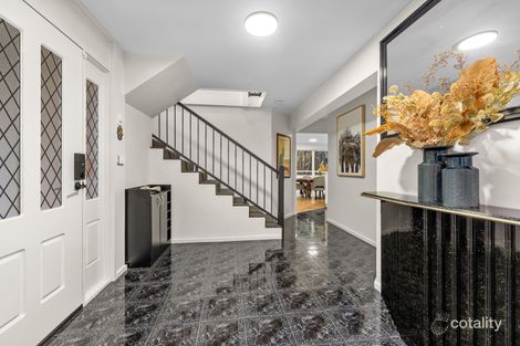 Property photo of 23 Elliott Crescent Dingley Village VIC 3172