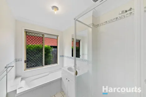 Property photo of 64 Glorious Way Forest Lake QLD 4078