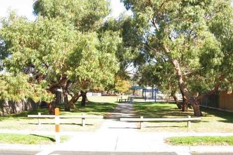 30 Peter St, Springvale, VIC 3171