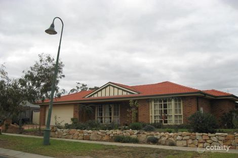 63 Yellow Gum Bvd, Sunbury, VIC 3429