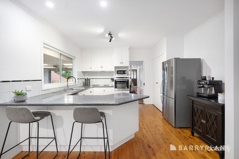 Property photo of 9 Belair Close Seville VIC 3139