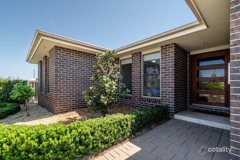 Property photo of 26 Azure Avenue Dubbo NSW 2830