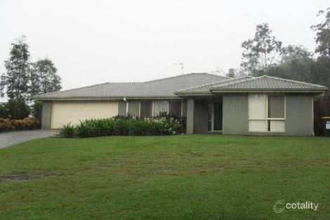 4 Inman Ct, Pacific Pines, QLD 4211