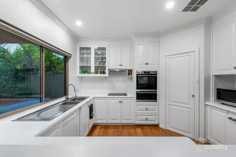 Property photo of 348 Kensington Road Erindale SA 5066