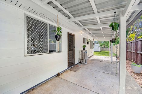 Property photo of 22 Rhodes Street Loganlea QLD 4131