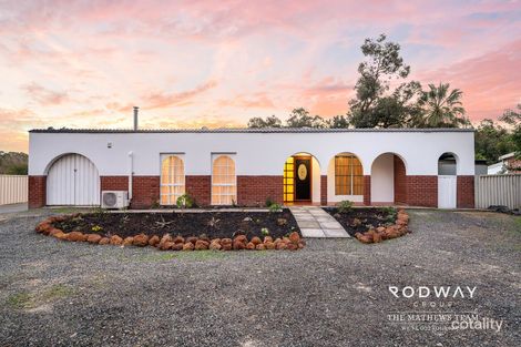 2949 Albany Hwy, Kelmscott, WA 6111