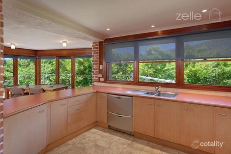Property photo of 153 Simmonds Creek Road Tawonga South VIC 3698