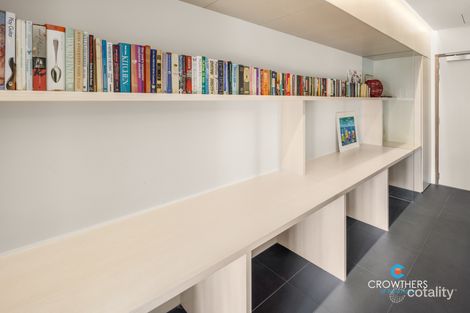Property photo of 302/25 Edinburgh Avenue City ACT 2601