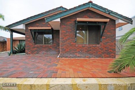 Property photo of 23 Ewing Drive Hillarys WA 6025