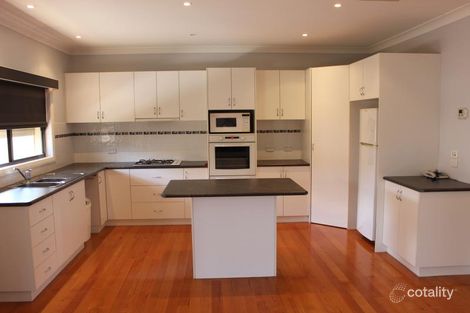 Property photo of 3 Killena Avenue Benalla VIC 3672