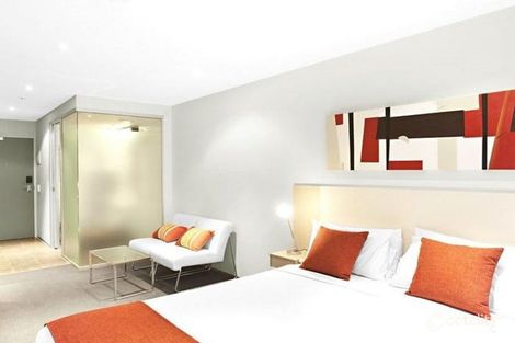 Property photo of 904/181 A'Beckett Street Melbourne VIC 3000