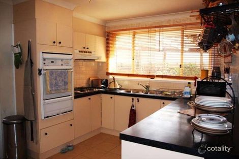 Property photo of 13 Siward Place Rosemeadow NSW 2560