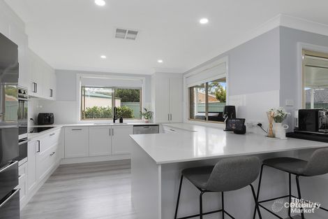 Property photo of 23 Treeview Place Mardi NSW 2259